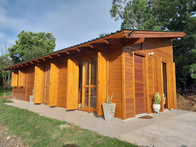 Cabaña la Tijereta del Iporá - B&B Balneario Ipora