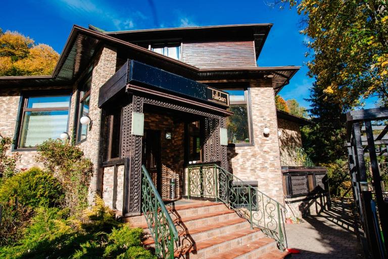 Hillden Lodge &Restaurant - B&B Bran