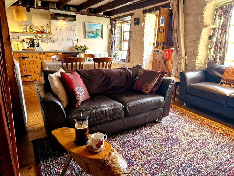 Y Beudy Llangrannog - Chambres d'hôtes Llangranog