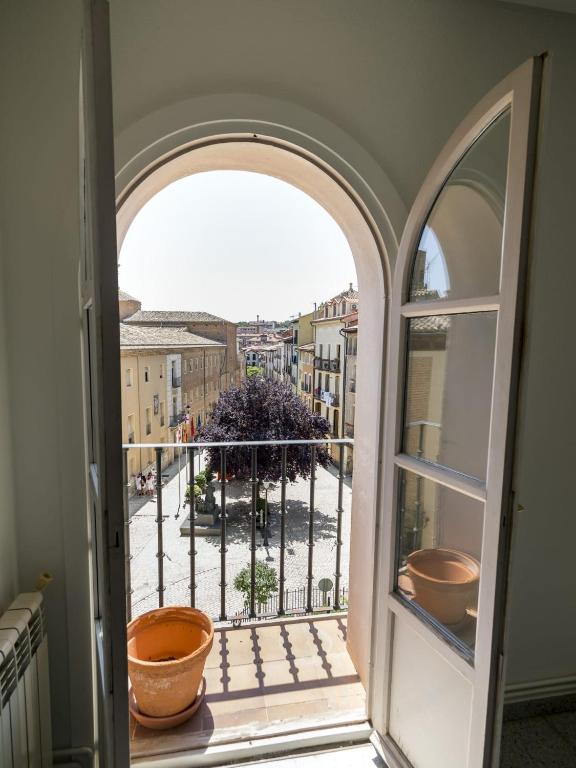 Plaza Mercadal, Tudela - B&B Tudela