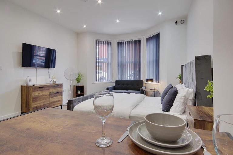 Ashley Road Apartment 1 - B&B Poole