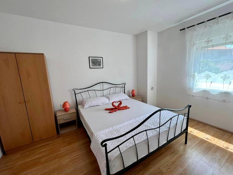 Apartments Monika Bibinje - Bed and Breakfast Bibinje