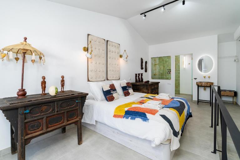 Casa Baco- Cozy House City Center - B&B Lagoa