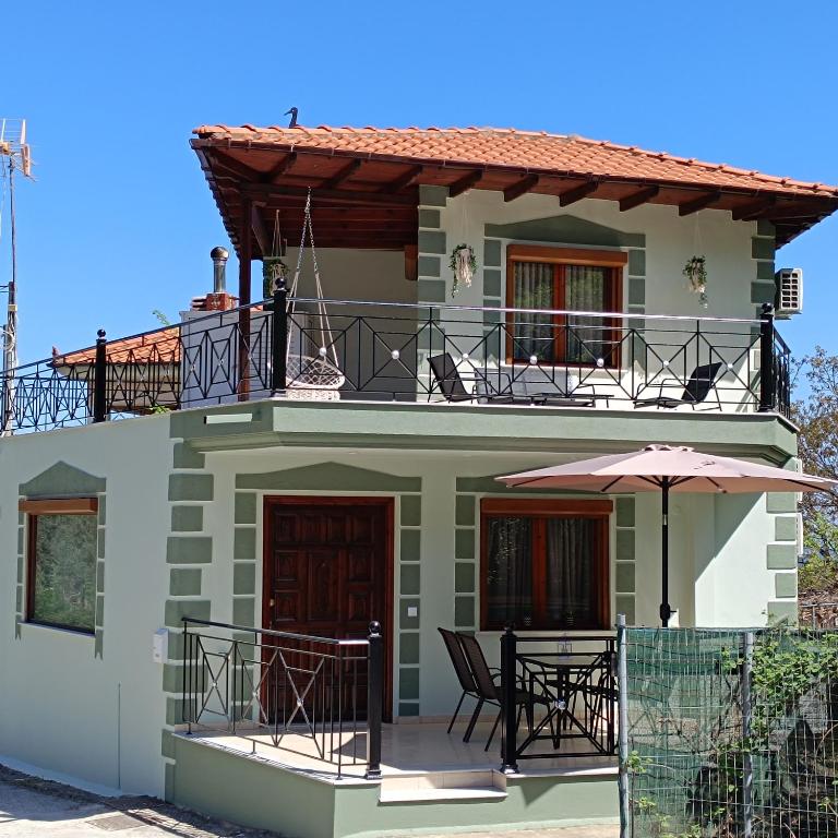 Tsimas House - Bed and Breakfast Potamiá