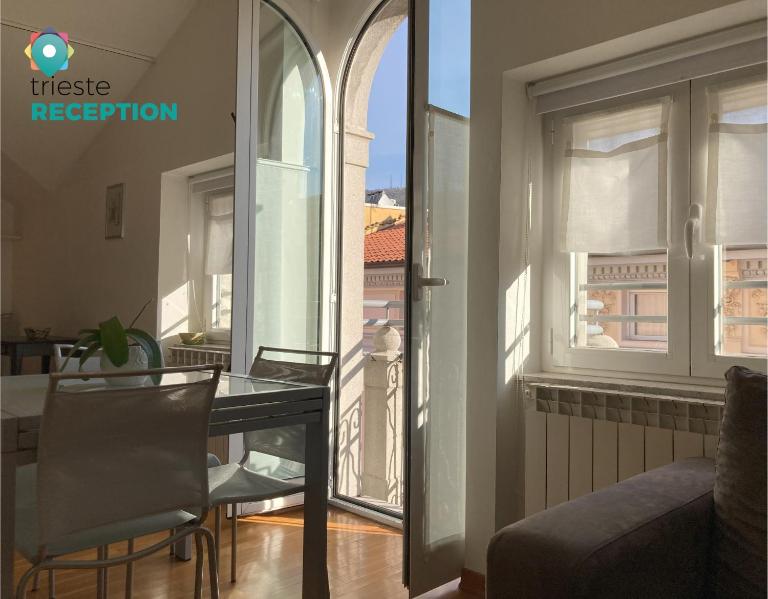 Galileo - Via Galilei 9 - B&B Trieste
