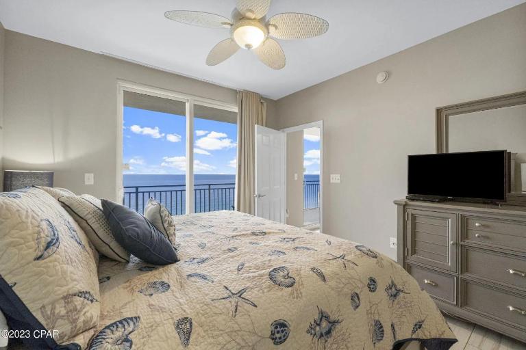 Beachfront Oasis at Splash Resort and Condos - B&B Panama City Beach