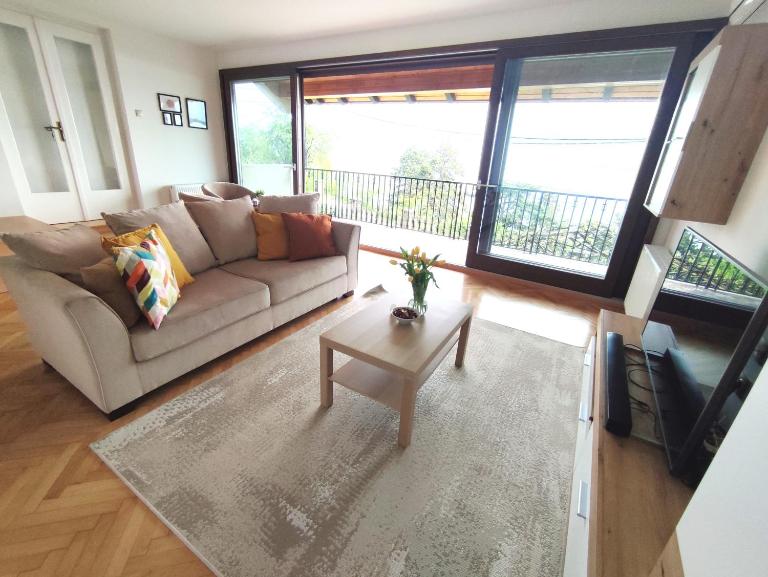Dorka Villa - Ferienwohnung Tihany