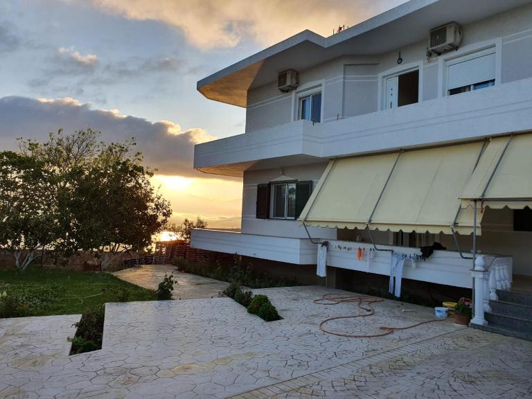 Villa Merka - B&B Ksamil
