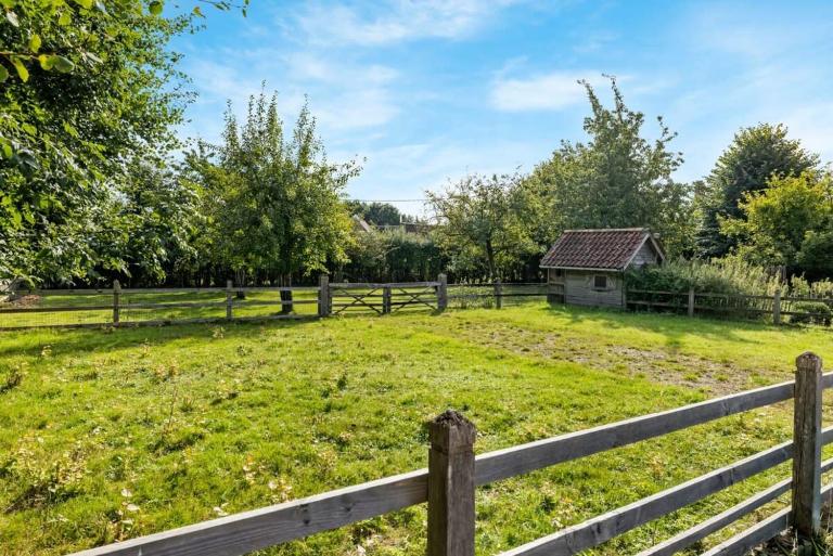 Casiola - Authentic vacation home 'De Blauwe Kroon' - B&B Oostkamp