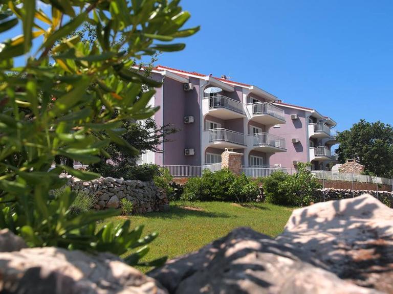 Apartmani Marija Klimno A - Chambres d'hôtes Klimno