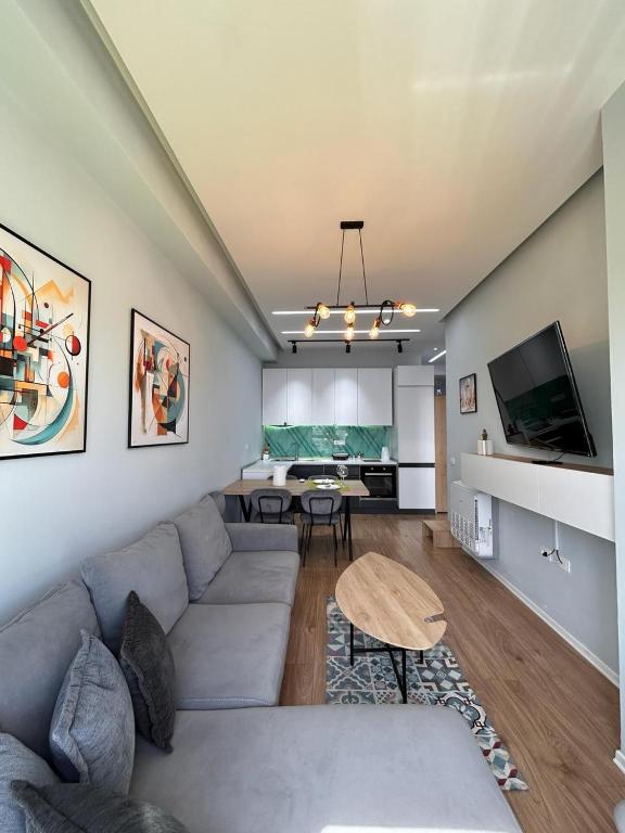 Picasso Apartment Tirana - B&B Tirana