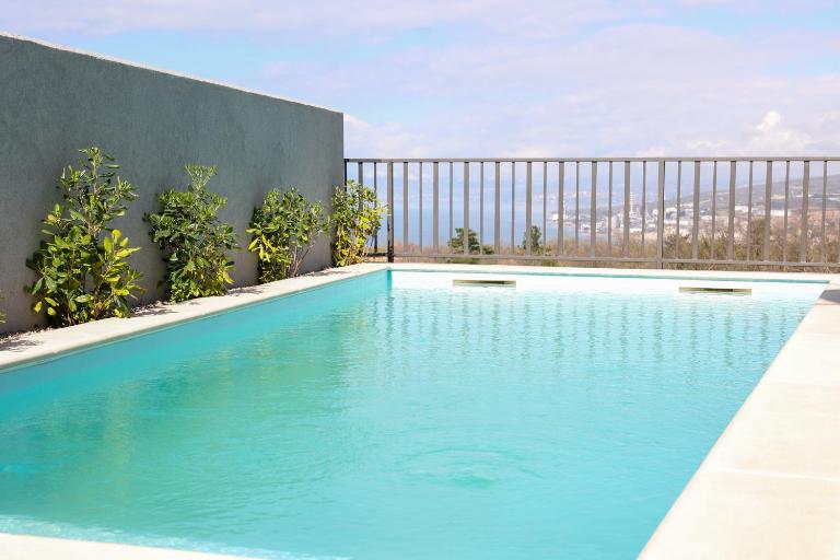 VILLA MARIS SMRIKA -heated pool - B&B Šmrika