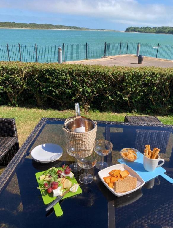 Oyster Bay Holiday Apartment Dundrum - B&B Dundrum