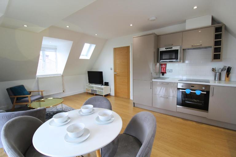 West Finchley by Viridian Apartments - Ferienwohnung Finchley