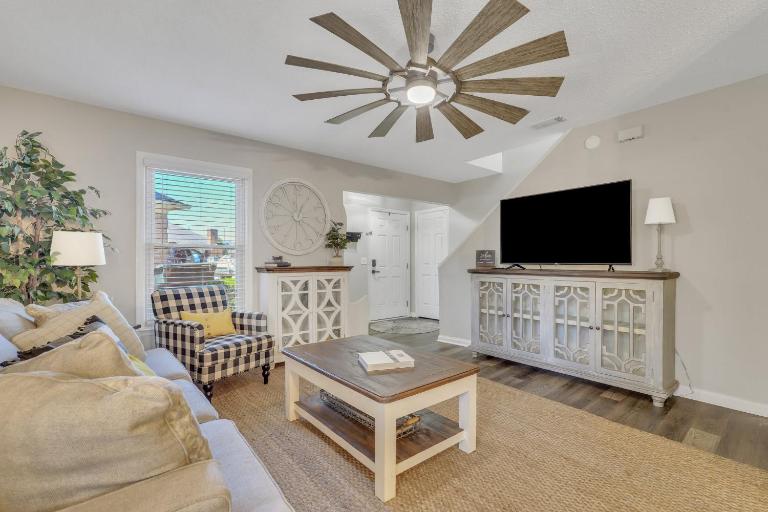 Sagebrush Suite - Close to Paulson Stadium GSU - Bed and Breakfast Statesboro