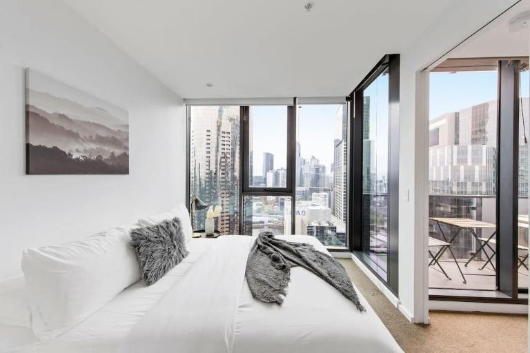 A Cozy 2BR Apt with Yarra Views FREE Parking - B&B Melbourne