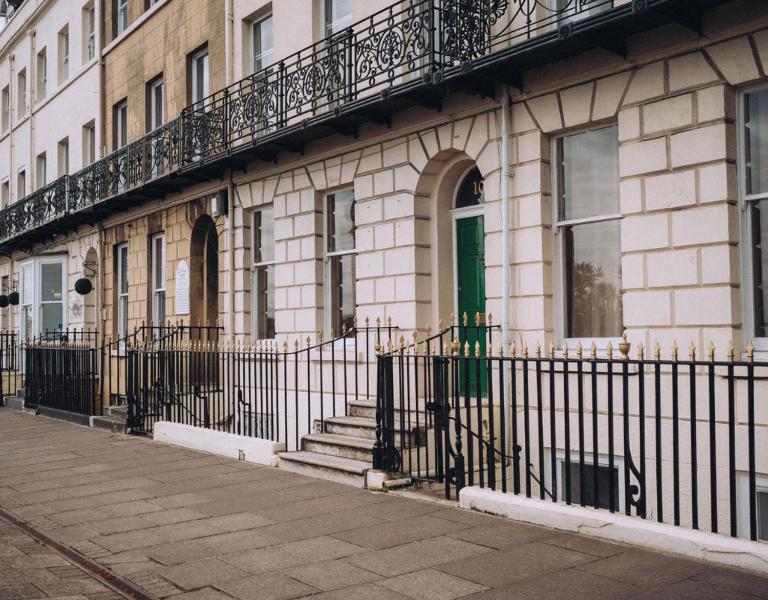 Pebble View - Central Cosy with Sea-Views - B&B Weymouth