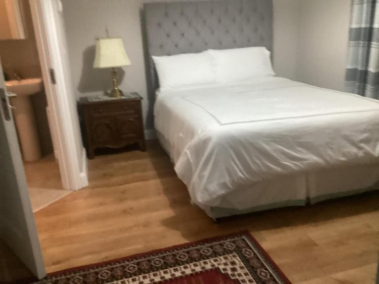 4 Cois Glaisin View - B&B Cloghran