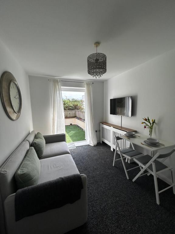 Canal Apartments-Rooftop Terrace, 10 mins to Temple Meads - B&B Bristol