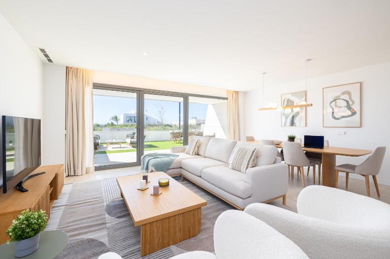 Luxury House Chaparral Golf E70 by AORA STAY - Bed and Breakfast La Cala De Mijas