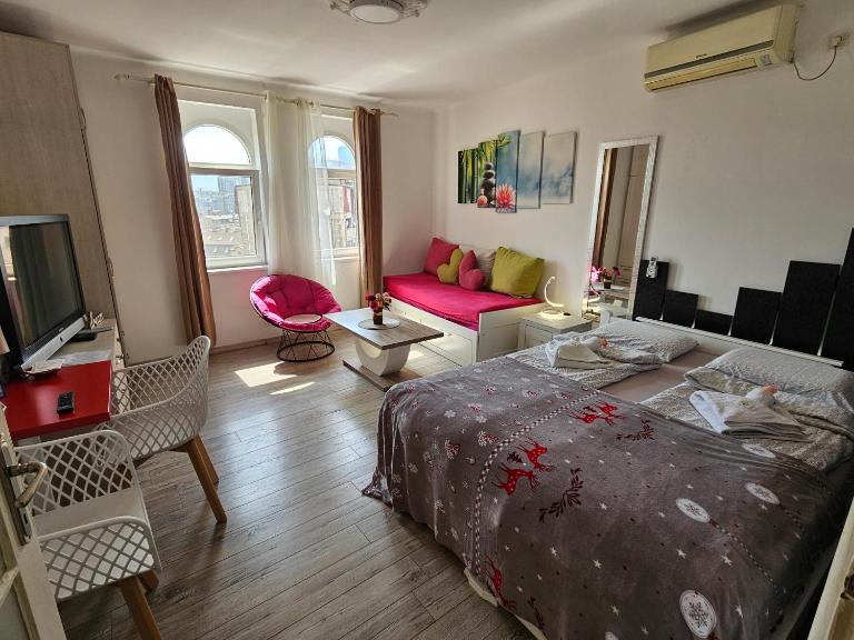Matea apartman - B&B Belgrado