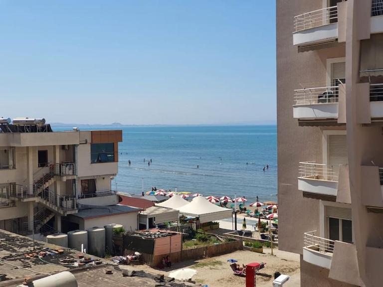 New cozy apartment Durrës Beach - Ferienwohnung Durrës