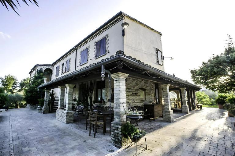 Agriturismo Col Morino - B&B Pineto