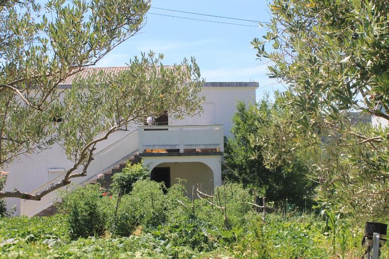Apartments 501 - spacious and bright apartment on island of Rab - B&B Rab