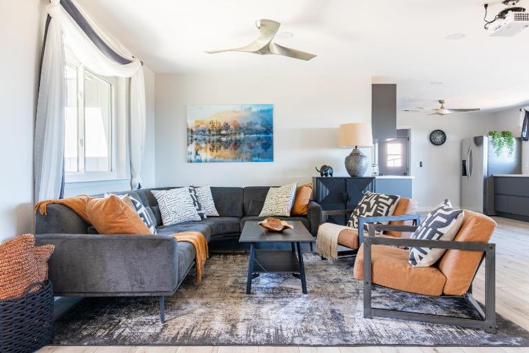 Rolling Oaks Ranch - 200 Acres of Lakeside Beauty & Countryside Serenity - Ferienwohnung Mariposa