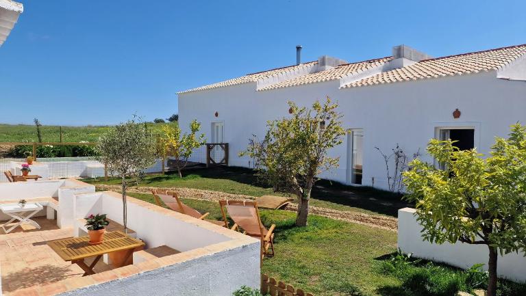 Milagres de Santa Rita - B&B Vila Nova De Cacela