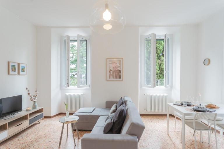 Nonna Tere Apartment - Ferienwohnung Carate Urio