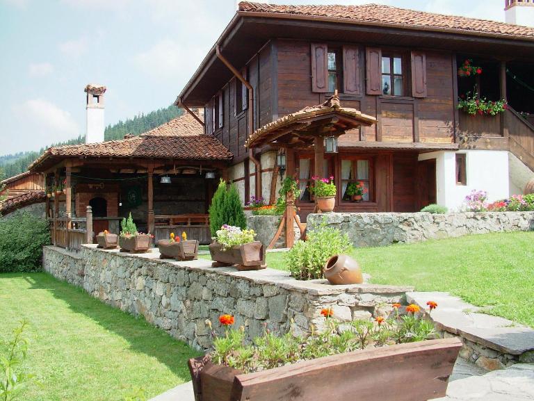 Hadji Neikovi Guest Houses - Bed and Breakfast Koprivshtitsa