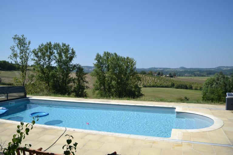 Al Bioule - Maison climatisée avec piscine - B&B Penne-d'Agenais