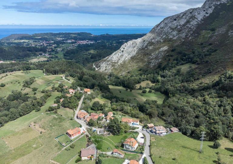 Casa Vacacional Vallina - Bed and Breakfast Mediavilla