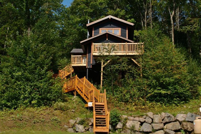 Chalets Alpins - 17 Chemin Alpin - B&B Stoneham