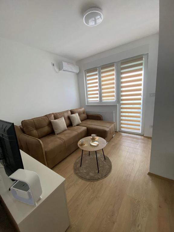 Апартман Милица - Chambres d'hôtes Banja Koviljača