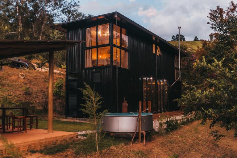 Into The Wild Cabin - Chambres d'hôtes Gonçalves