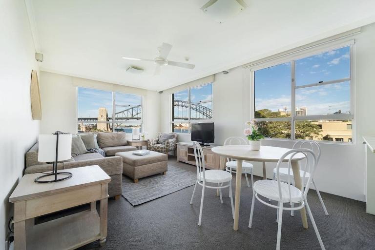 Harbourside #32 - B&B Sydney