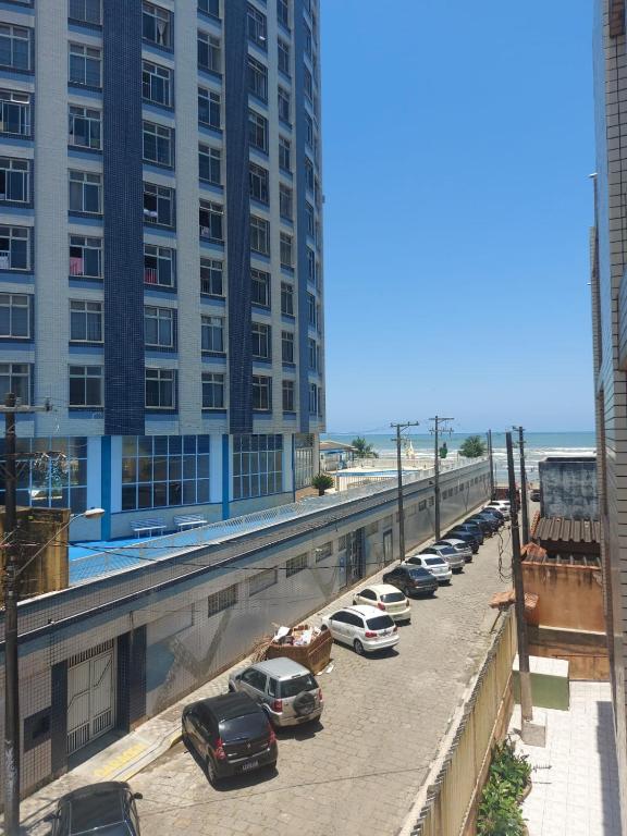 Apartamento na Praia dos Sonhos Perto do Mar em Itanhaém - B&B Itanhaém