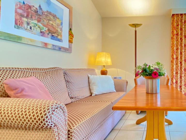 Residenz Bleichröder - Charlotte mit Strandkorb - B&B Heringsdorf
