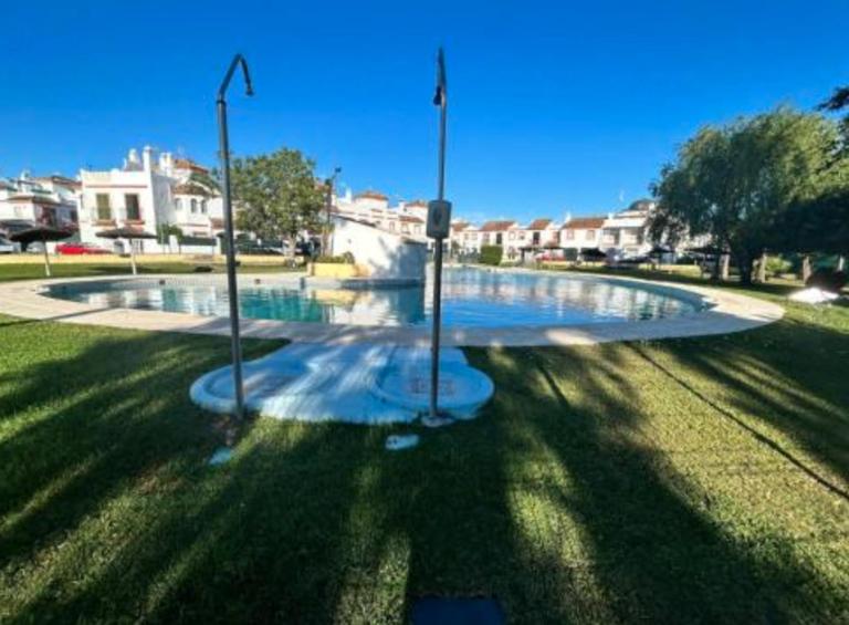 APARTAMENTO APARTACLUB REFORMADO - B&B Chiclana