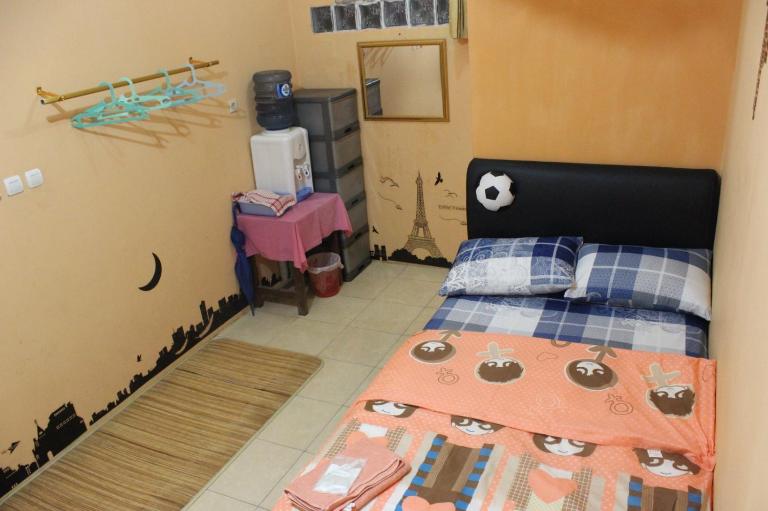 Kokas Room - Bed and Breakfast Jakarta