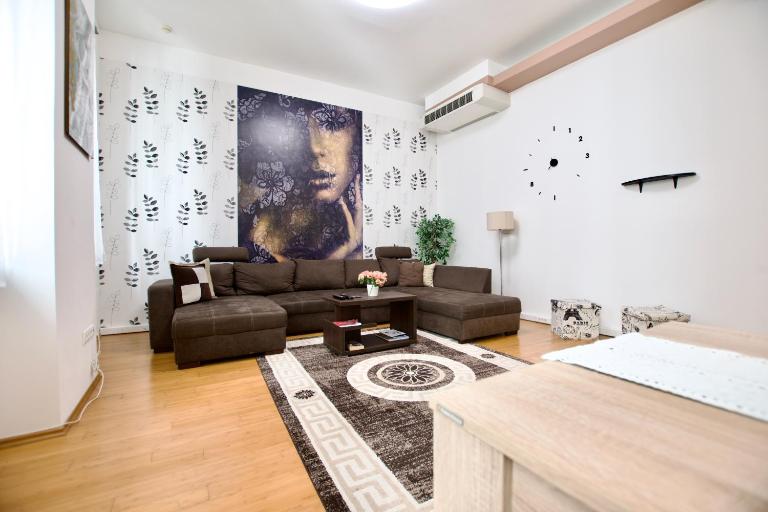 Premium Apartment by Hi5 - Vitkovics Suite - Ferienwohnung Budapest
