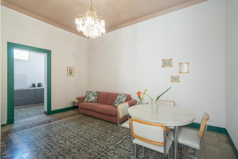 LOTUS APARTMENT Full Kitchen & Balcony in Lecce Historic Centre - B&B Lecce
