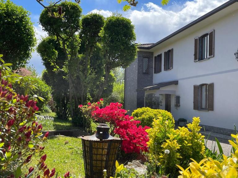 Le Bricolle - Bed and Breakfast Viggiù