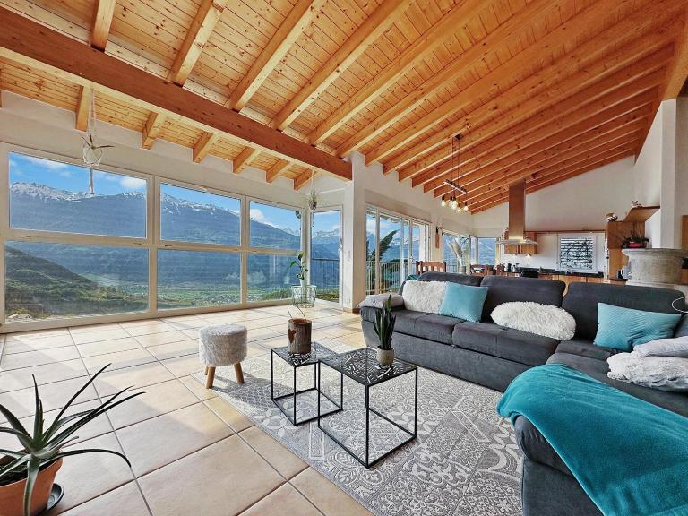Family Mountain Hideway in the Swiss Alps - Bed and Breakfast Brignon