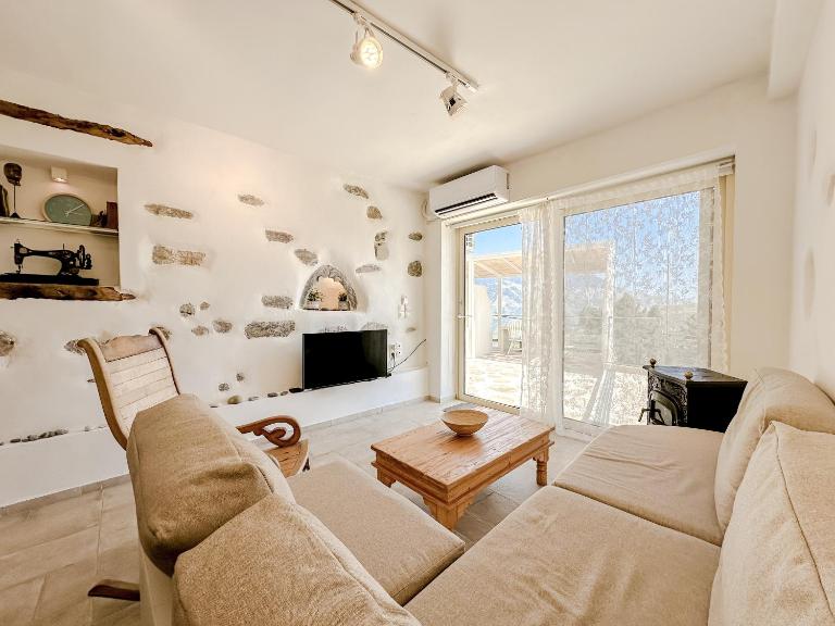 Mountain Bliss Guesthouse 2 next to Sougia - B&B Agriles
