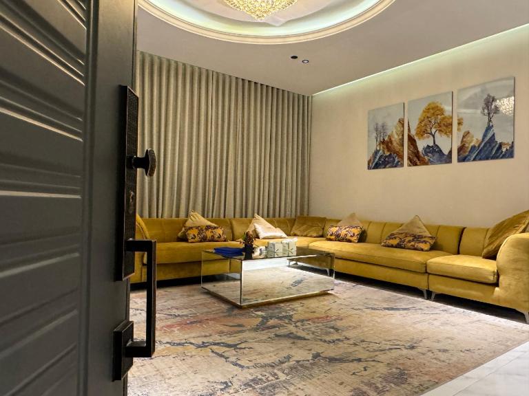 شقة فاخرة ٣ غرف وصالة ٣ - B&B Riyadh
