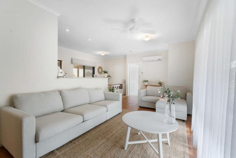 Home on Haynes- BYO LINEN - 1km from Goolwa Beach-Whale Watch - B&B Goolwa South
