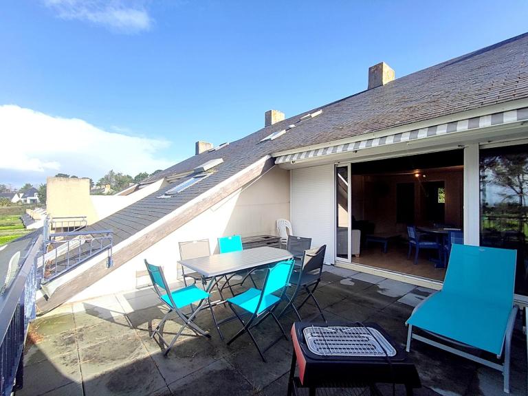 Duplex avec Terrasse, à 250 m de la Plage du Fogeo et Proche Commerces - FR-1-639-114 - Chambres d'hôtes Arzon